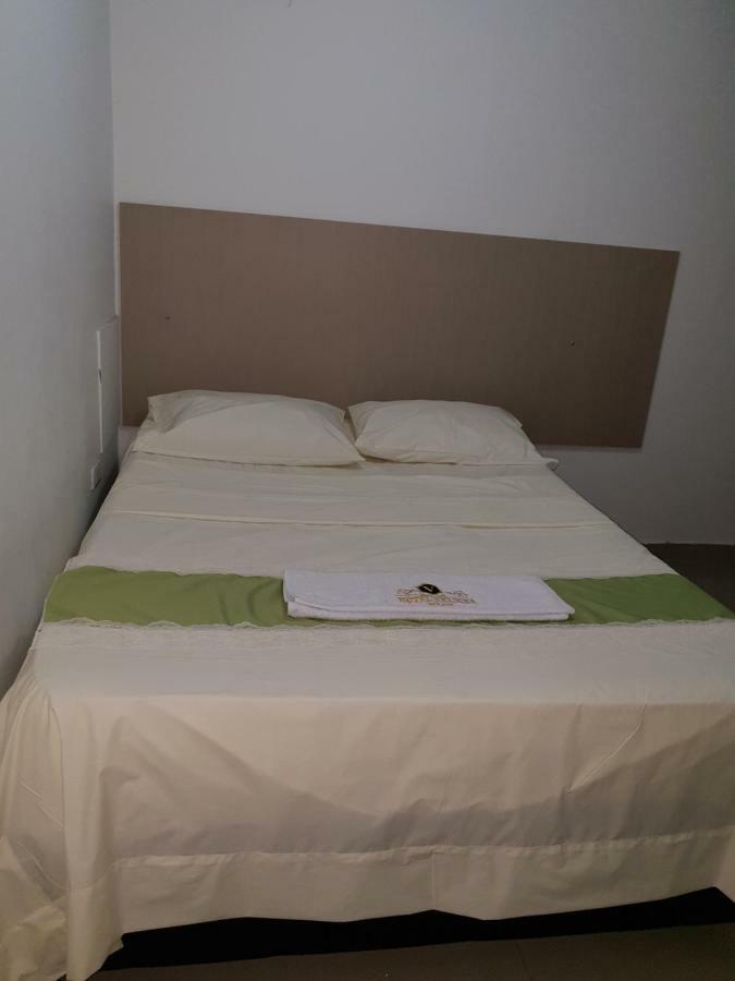 Hotel Velices Buga Eksteriør billede